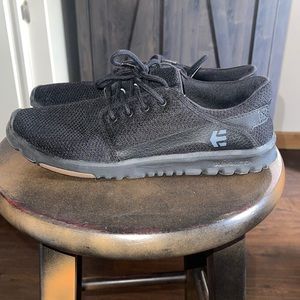 Etnies Scout Light Weight Athletic Sneaker